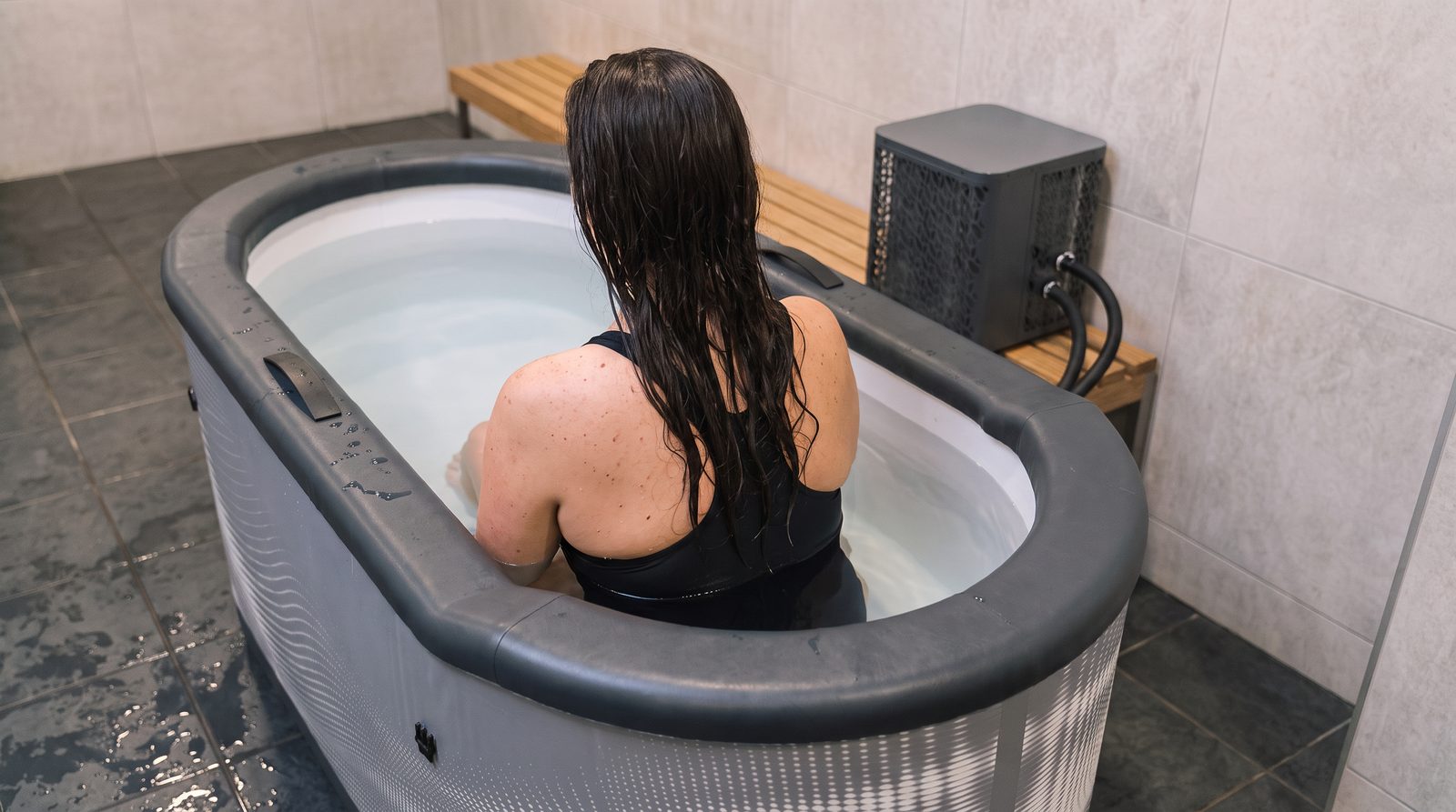 Inmersión en agua fría frente a crioterapia